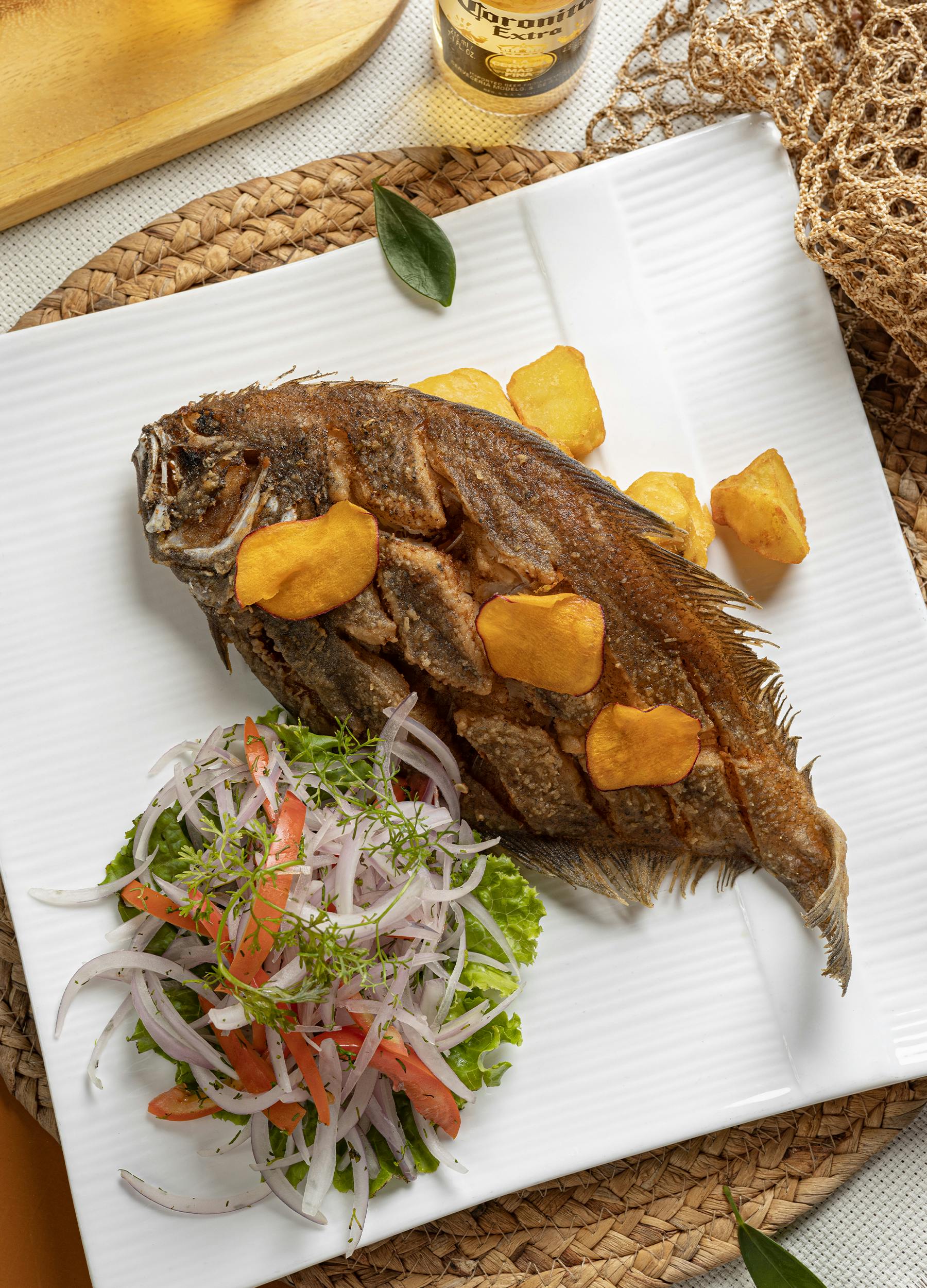 Pescado frito amazónico en Pucallpa